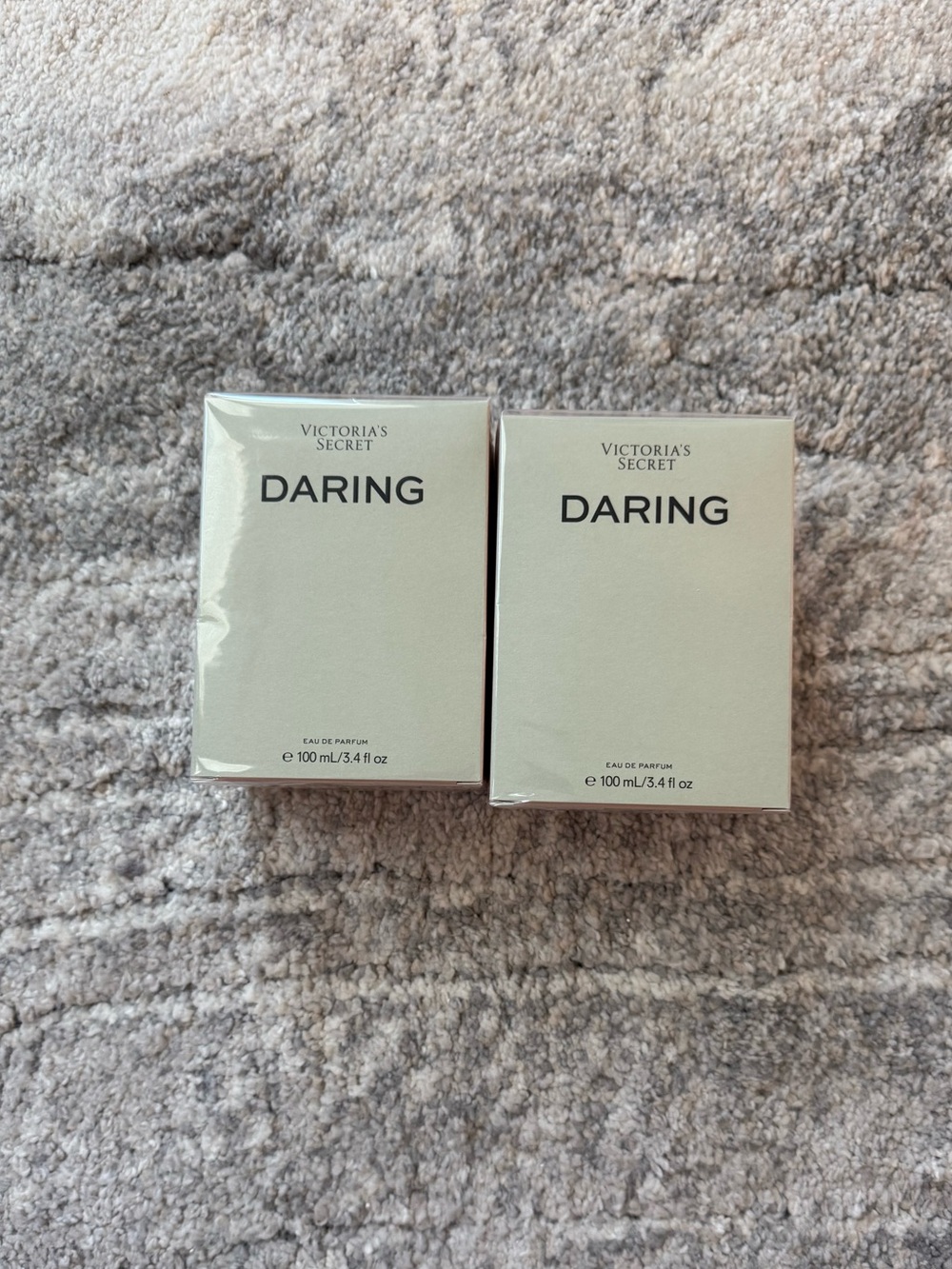 Victoria Secret- daring fragrance